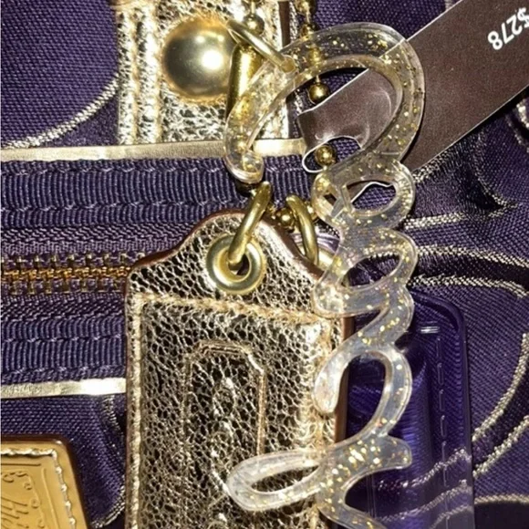 Coach accessories hangtags and bag strap - Picture 2 of 3